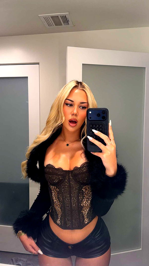 samantrasunny image ~ Altpins