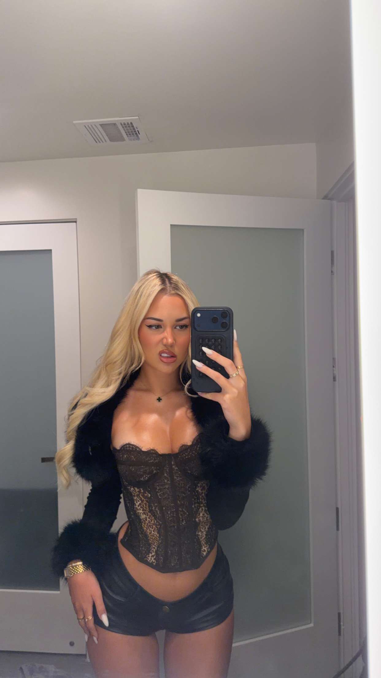 samantrasunny snapchat image archive image