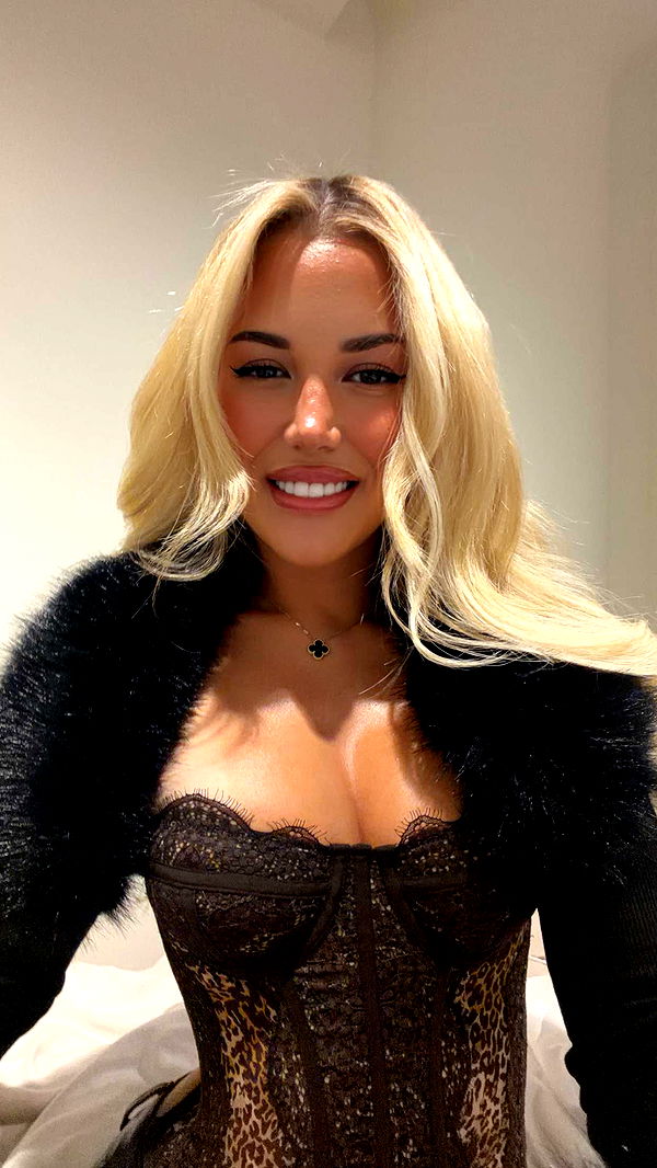 samantrasunny image ~ Altpins