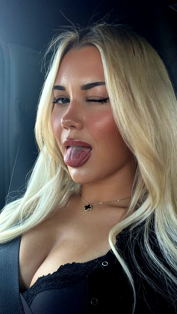 samantrasunny image ~ Altpins