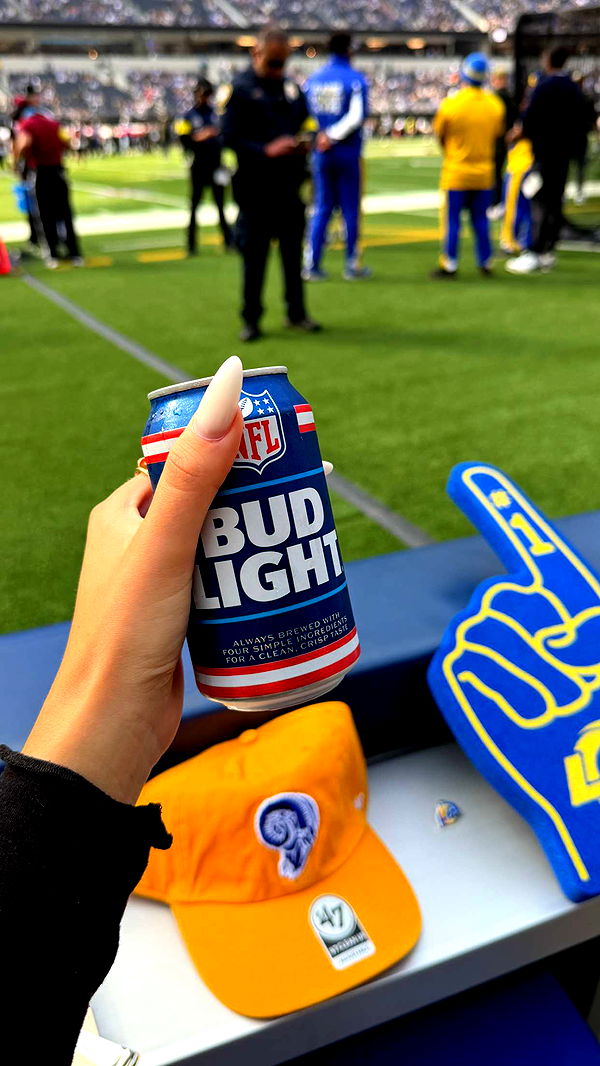 samantrasunny image ~ Altpins