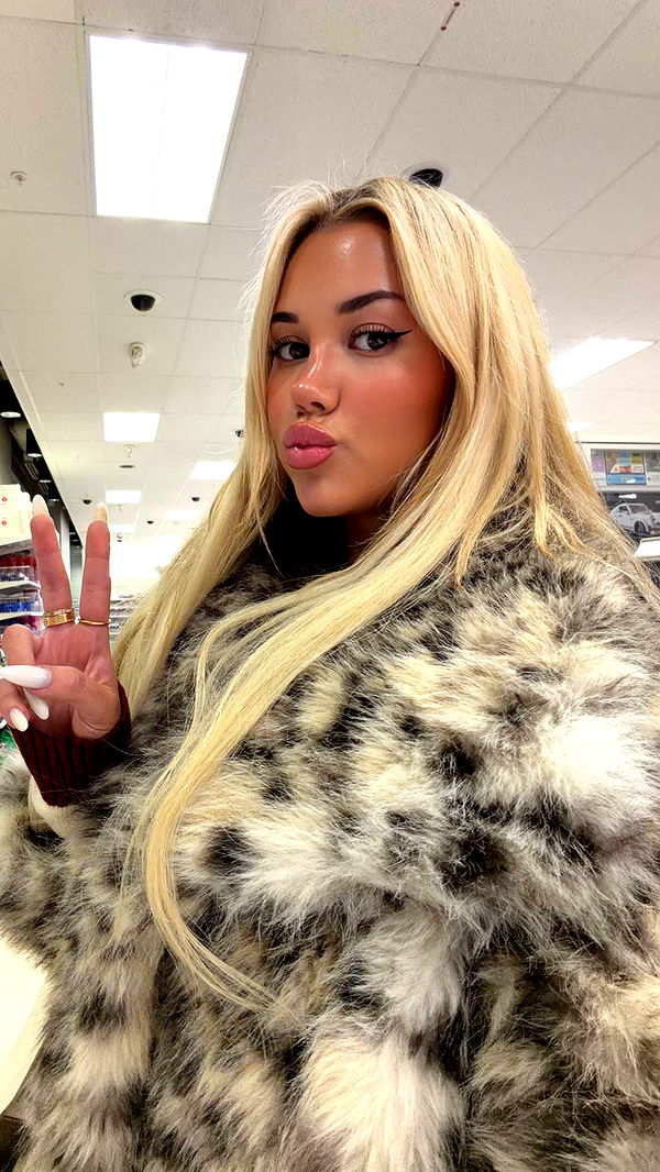 samantrasunny image ~ Altpins