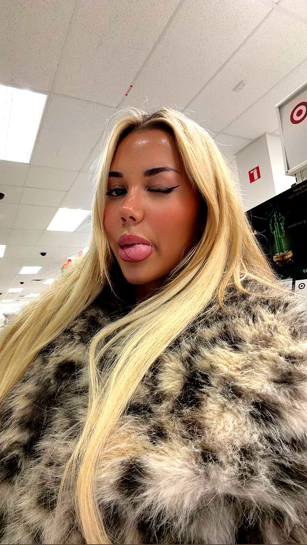 samantrasunny image ~ Altpins