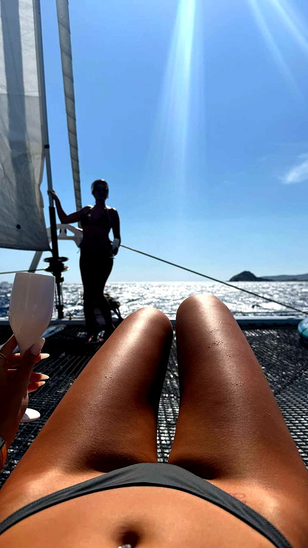 samantrasunny image ~ Altpins