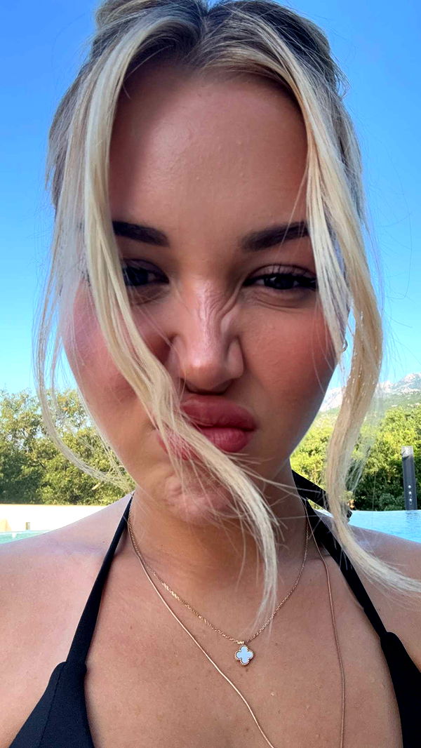 samantrasunny image ~ Altpins