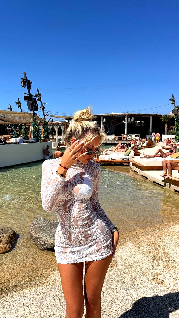 samantrasunny image ~ Altpins