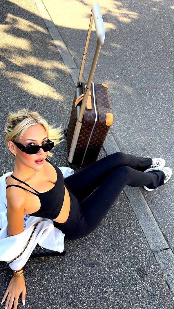 samantrasunny image ~ Altpins