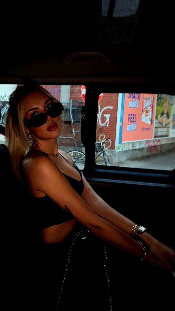 samantrasunny image ~ Altpins