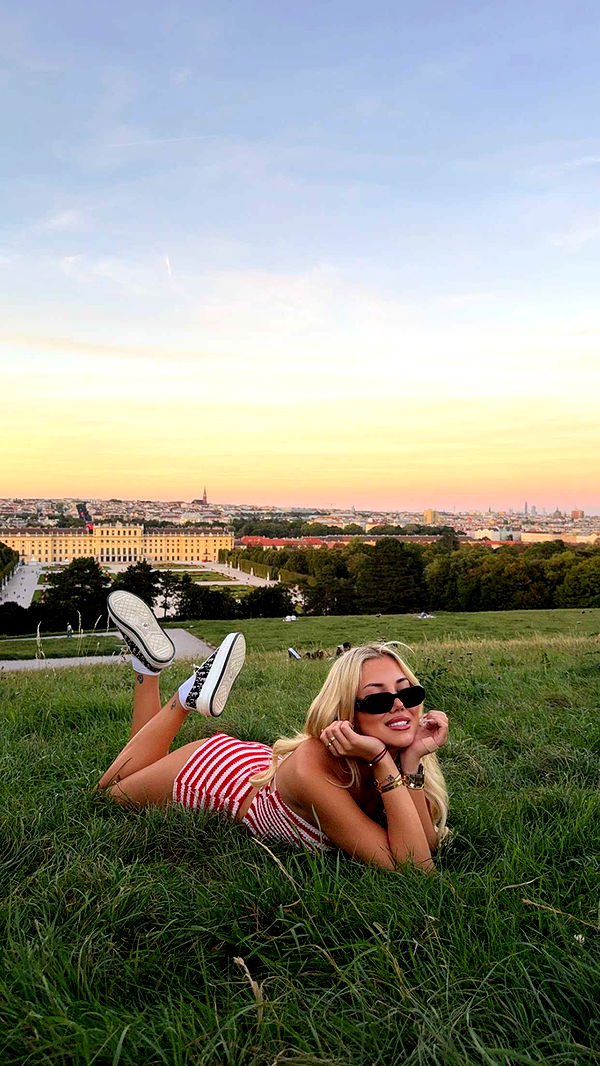 samantrasunny image ~ Altpins