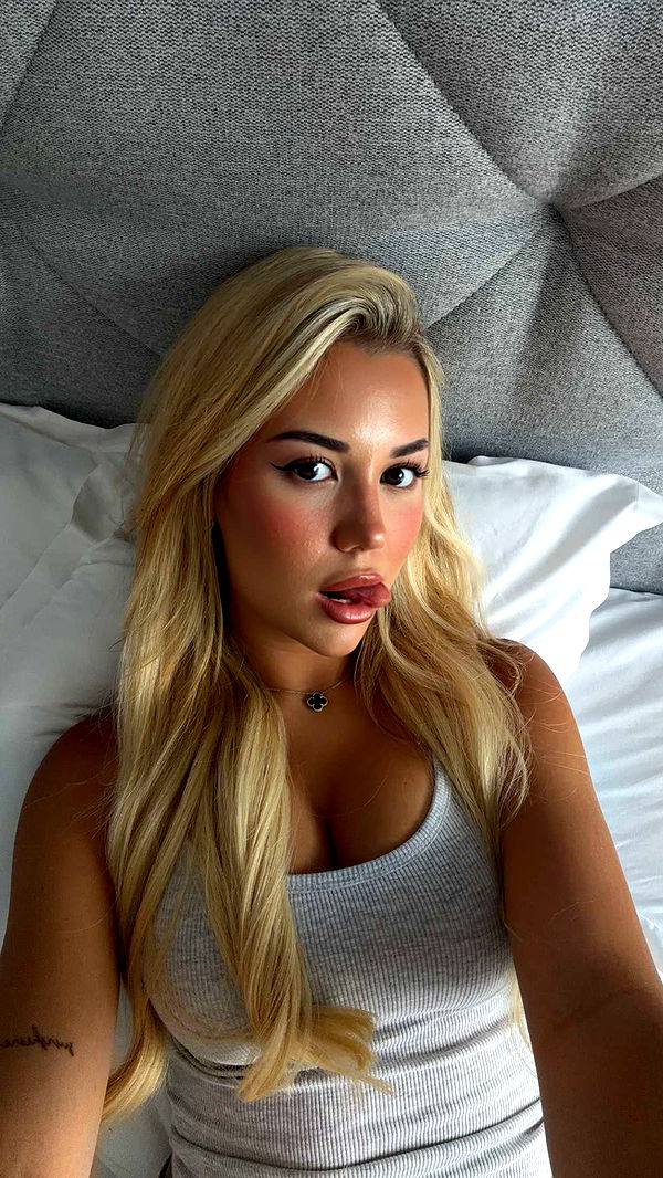 samantrasunny image ~ Altpins