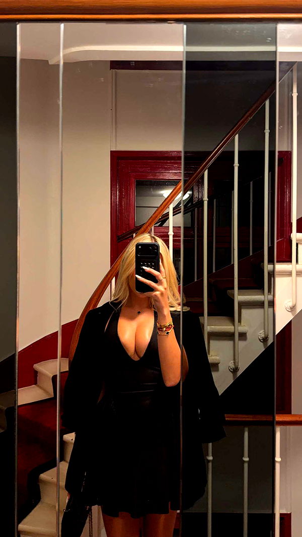 samantrasunny image ~ Altpins