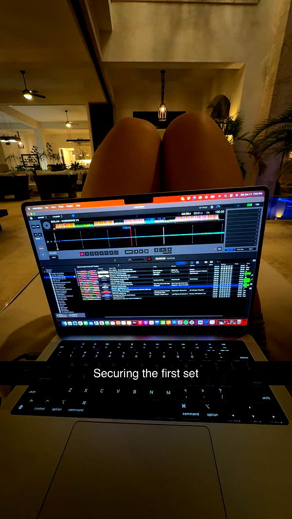 skilahblue image ~ Altpins