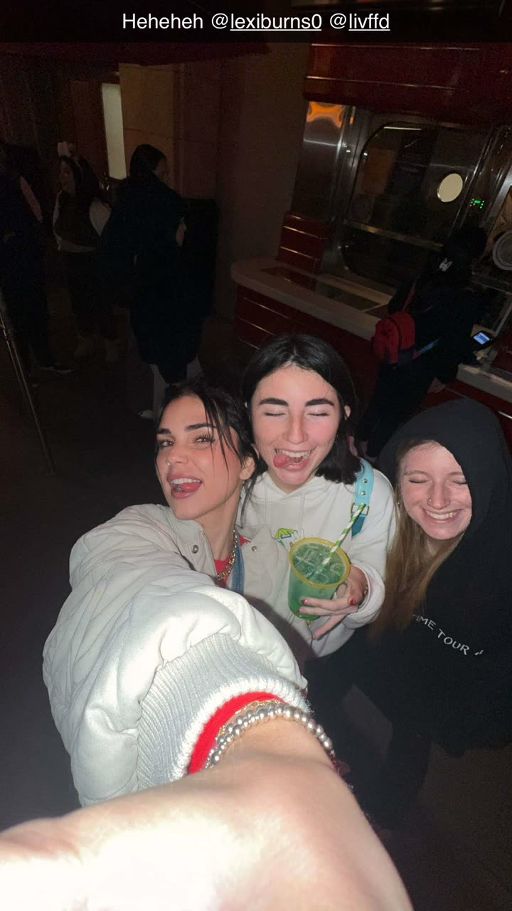 skilahblue snapchat image archive image