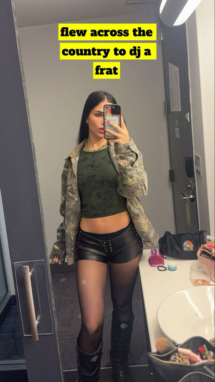 skilahblue snapchat image archive image