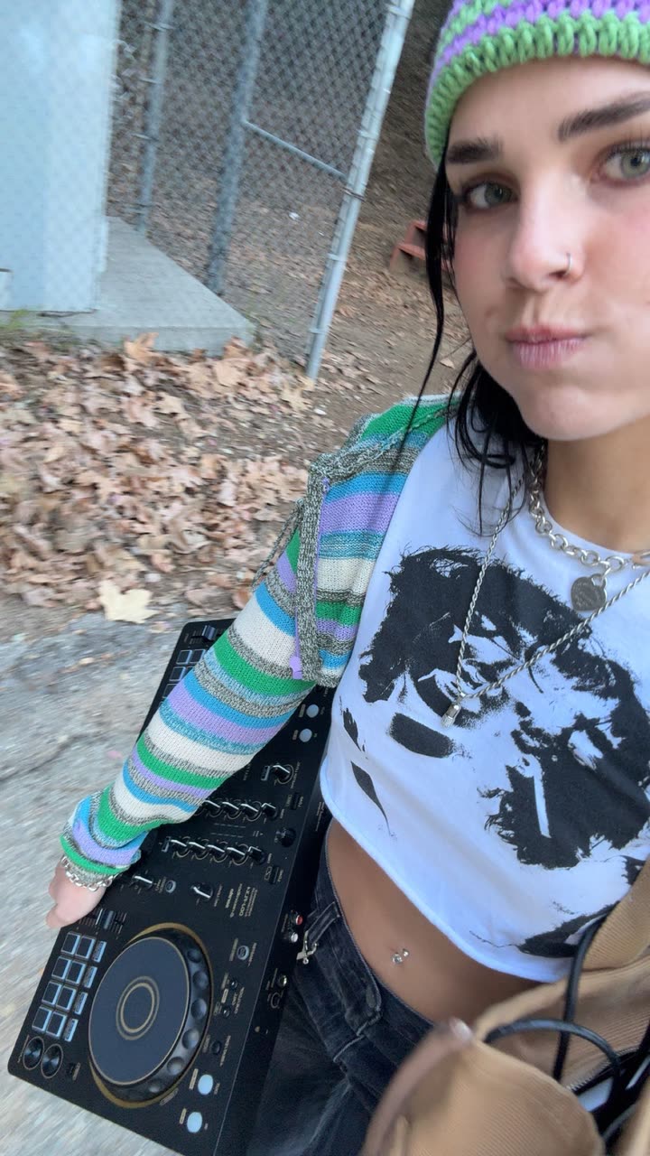 skilahblue snapchat image archive image