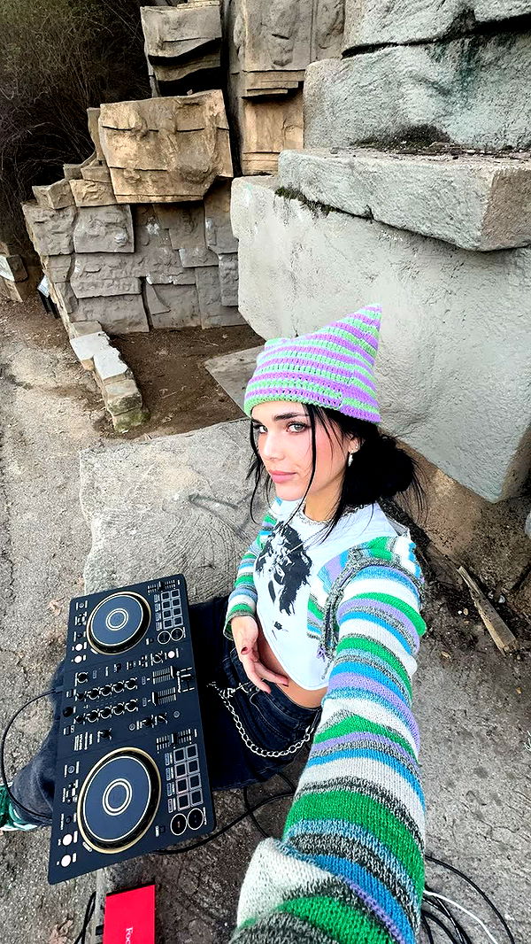 skilahblue image ~ Altpins