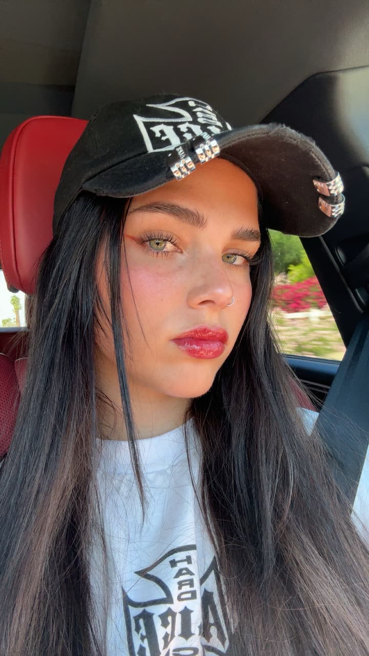 skilahblue snapchat image archive image