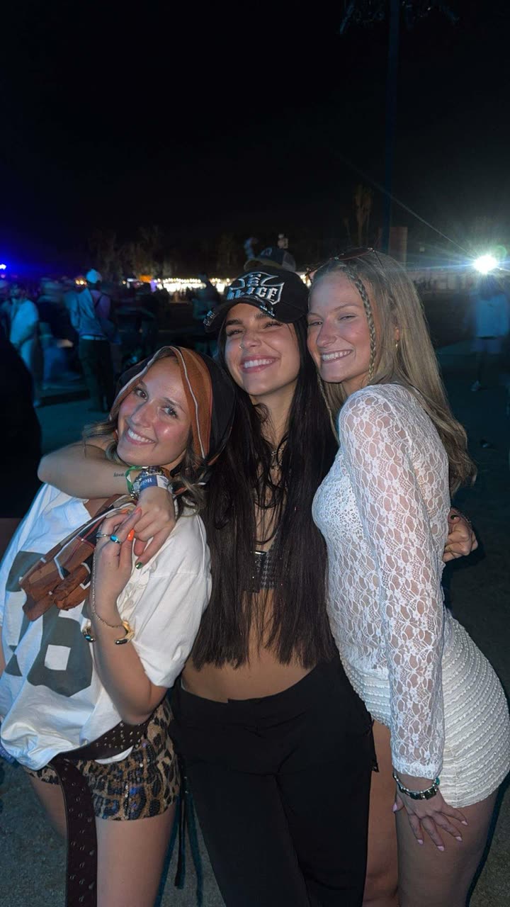 skilahblue snapchat image archive image