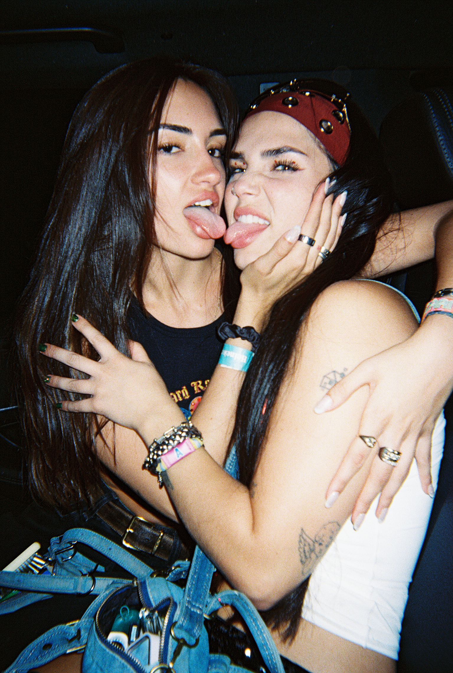 skilahblue snapchat image archive image