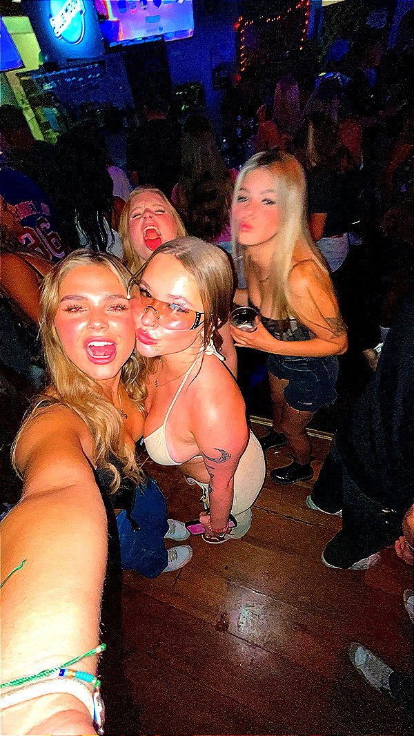 skilahblue image ~ Altpins