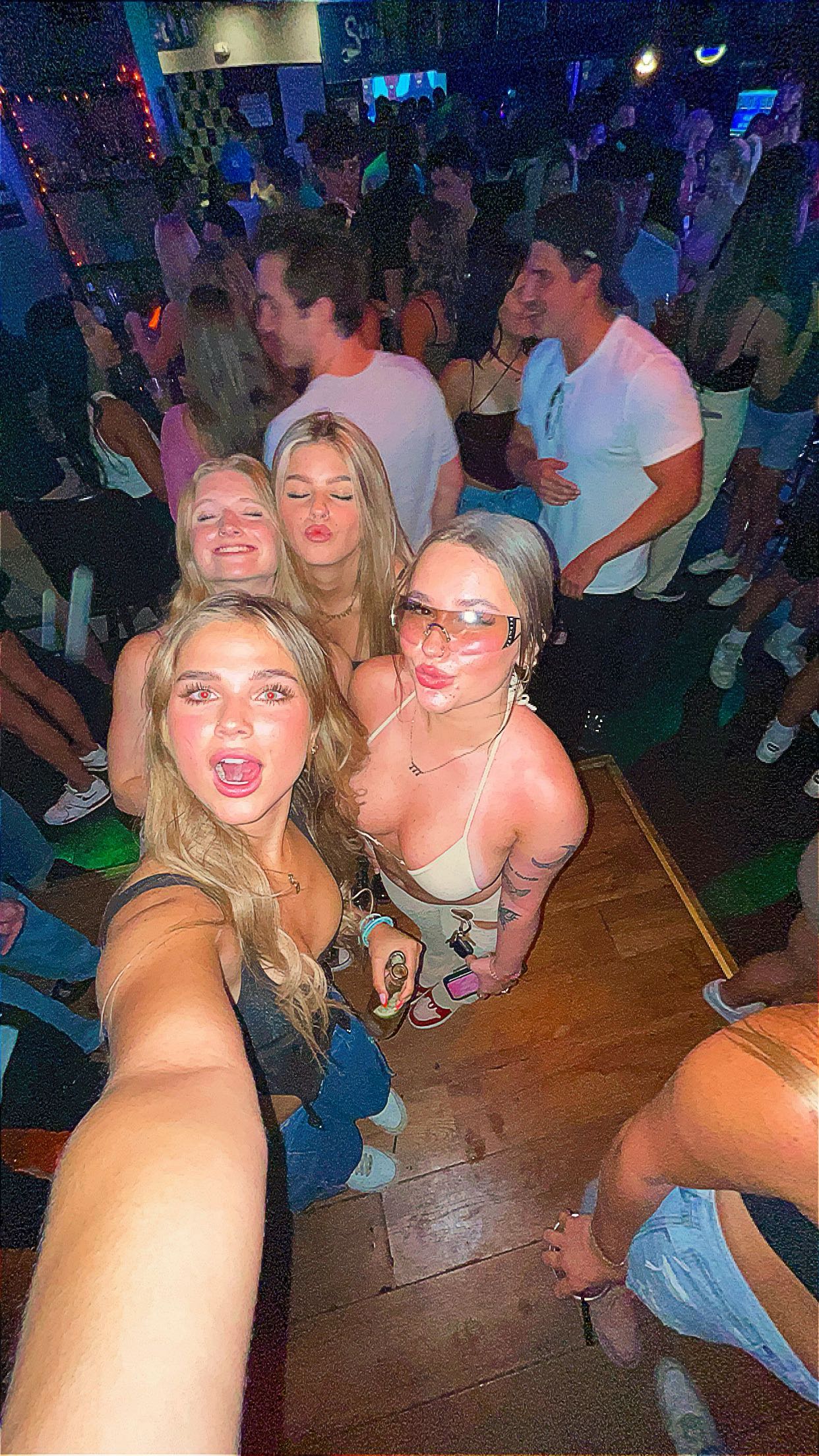 skilahblue snapchat image archive image