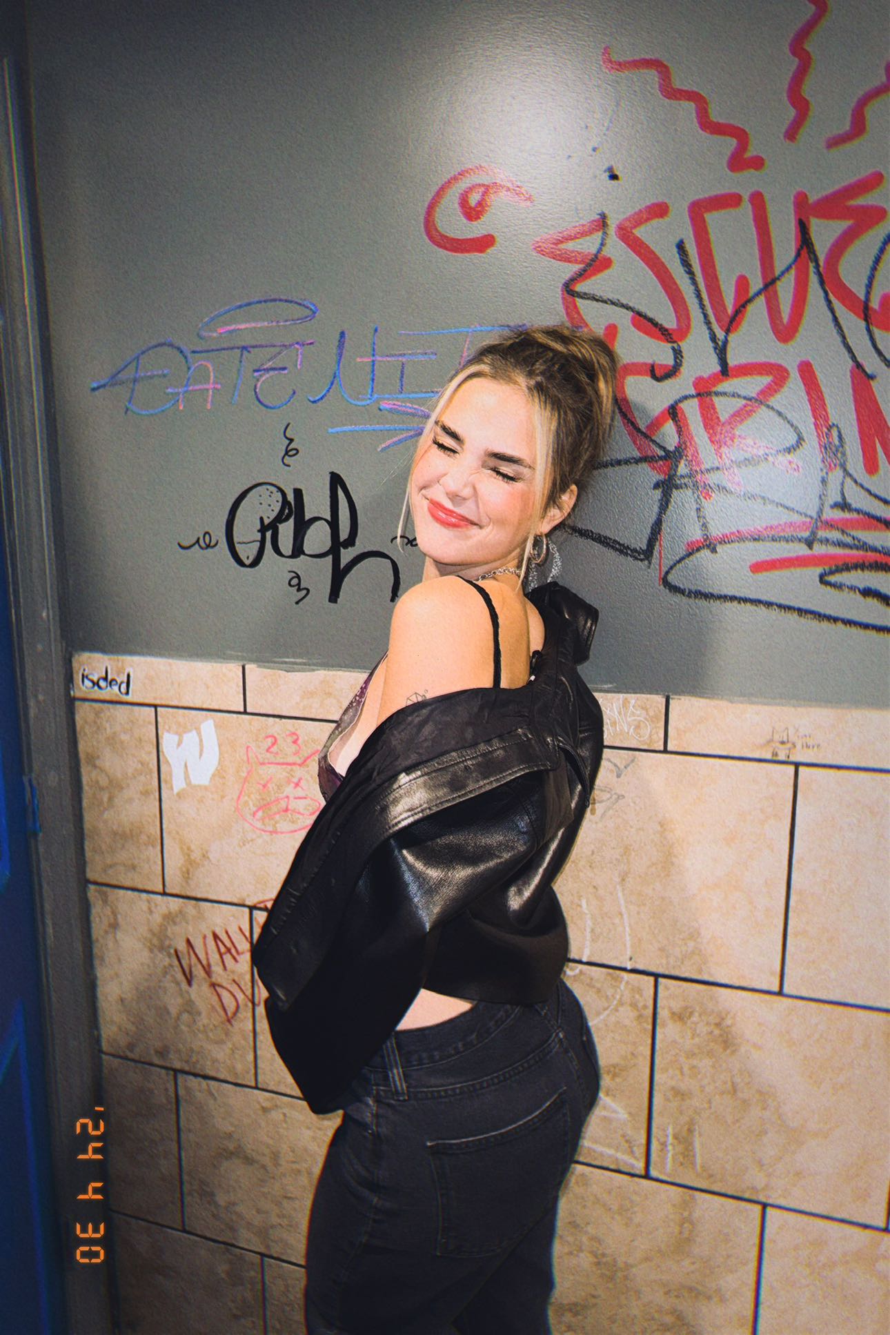 skilahblue snapchat image archive image