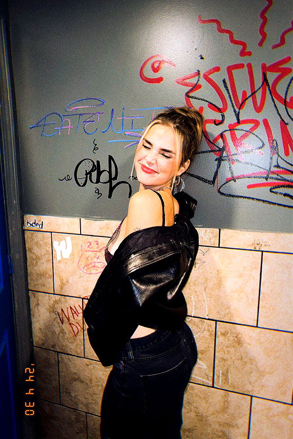 skilahblue image ~ Altpins