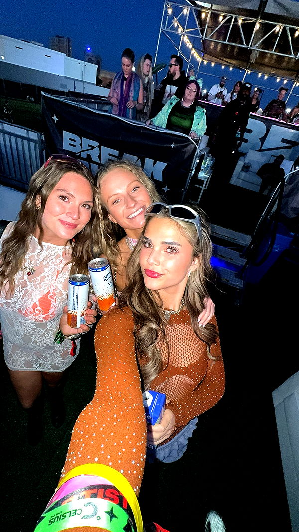 skilahblue image ~ Altpins