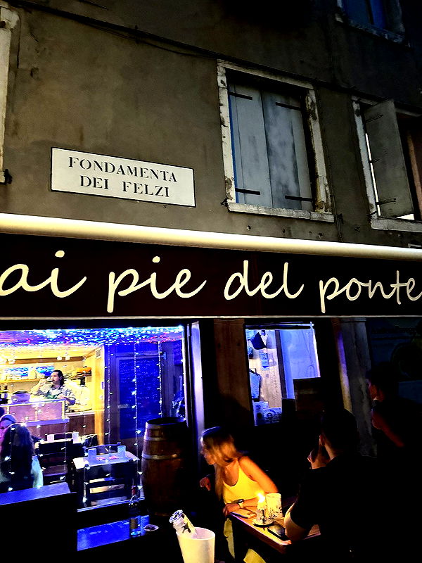 skilahblue image ~ Altpins