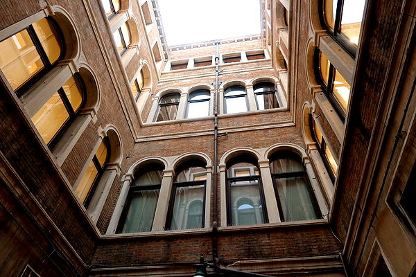 skilahblue image ~ Altpins