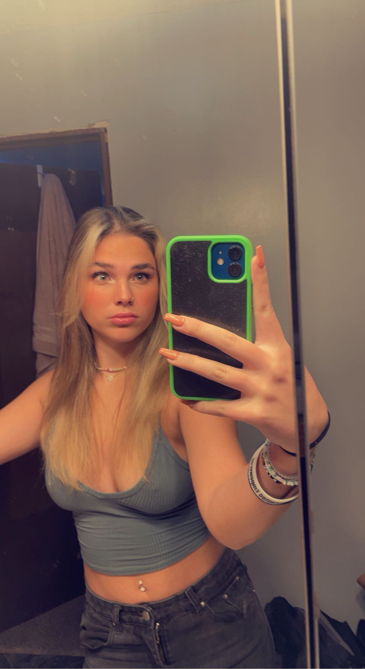 skilahblue snapchat image archive image