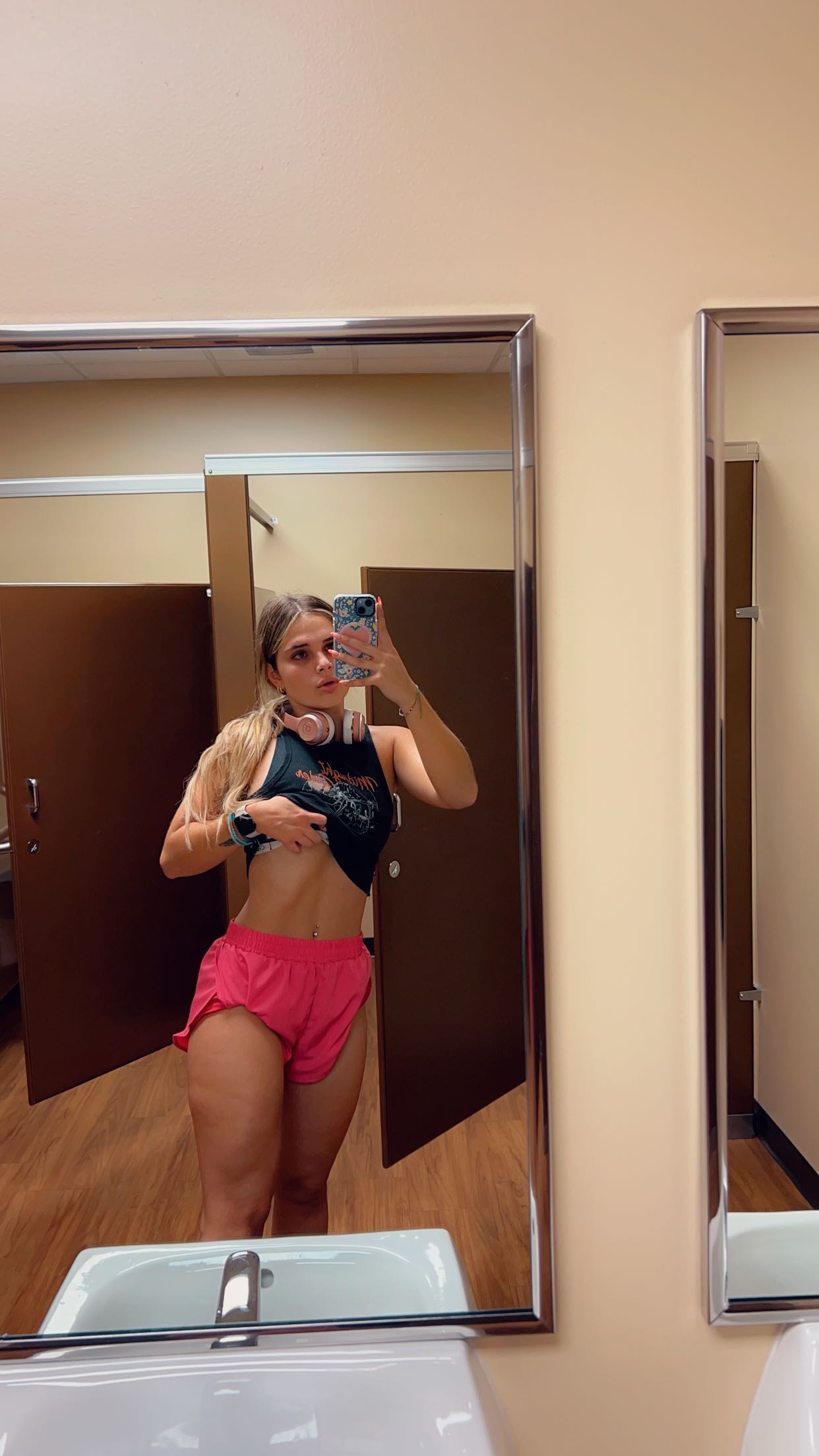 skilahblue snapchat image archive image