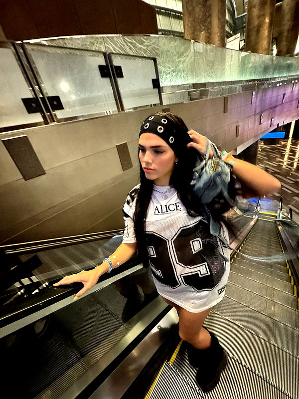 skilahblue image ~ Altpins