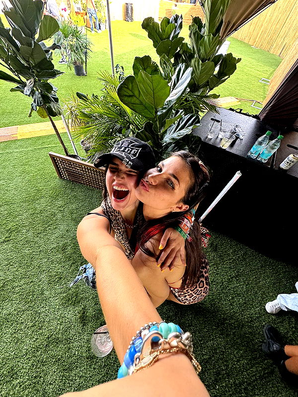 skilahblue image ~ Altpins