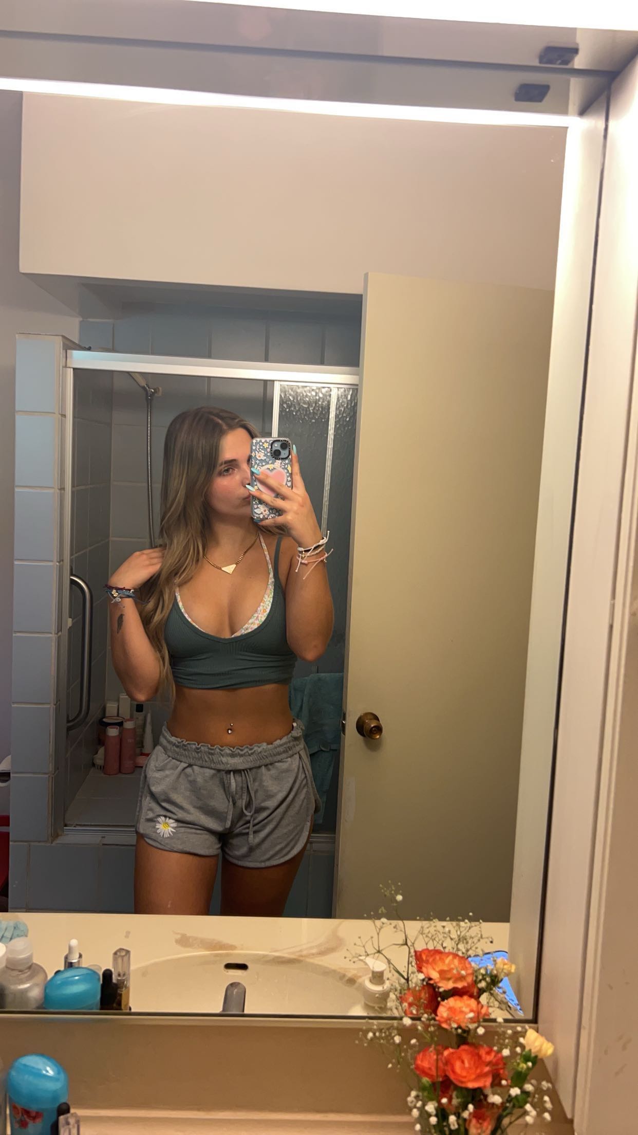 skilahblue snapchat image archive image