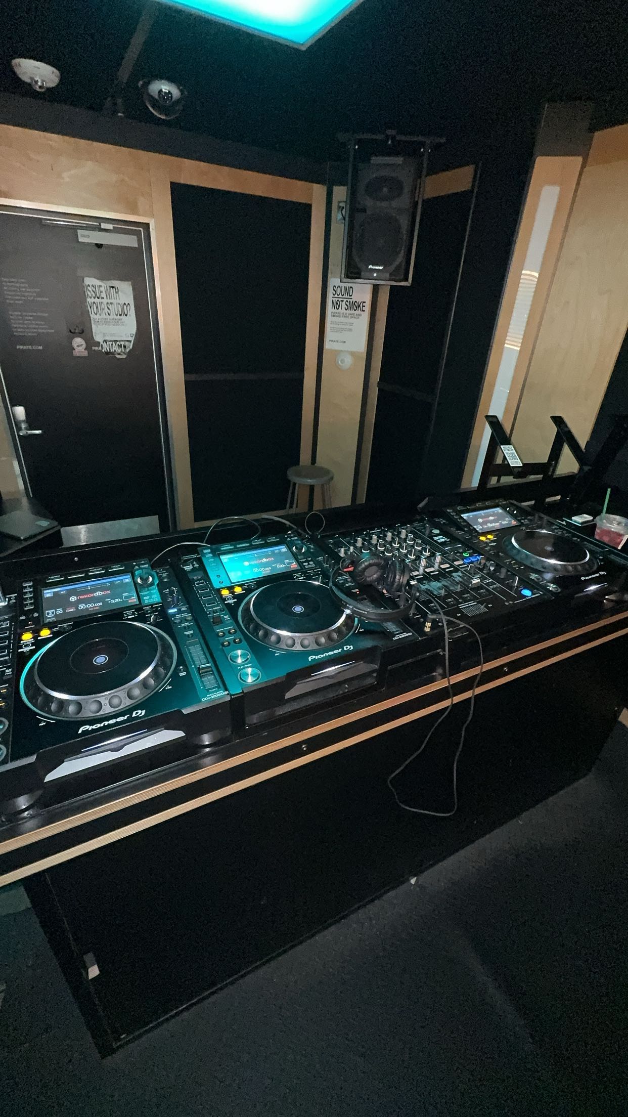 skilahblue snapchat image archive image