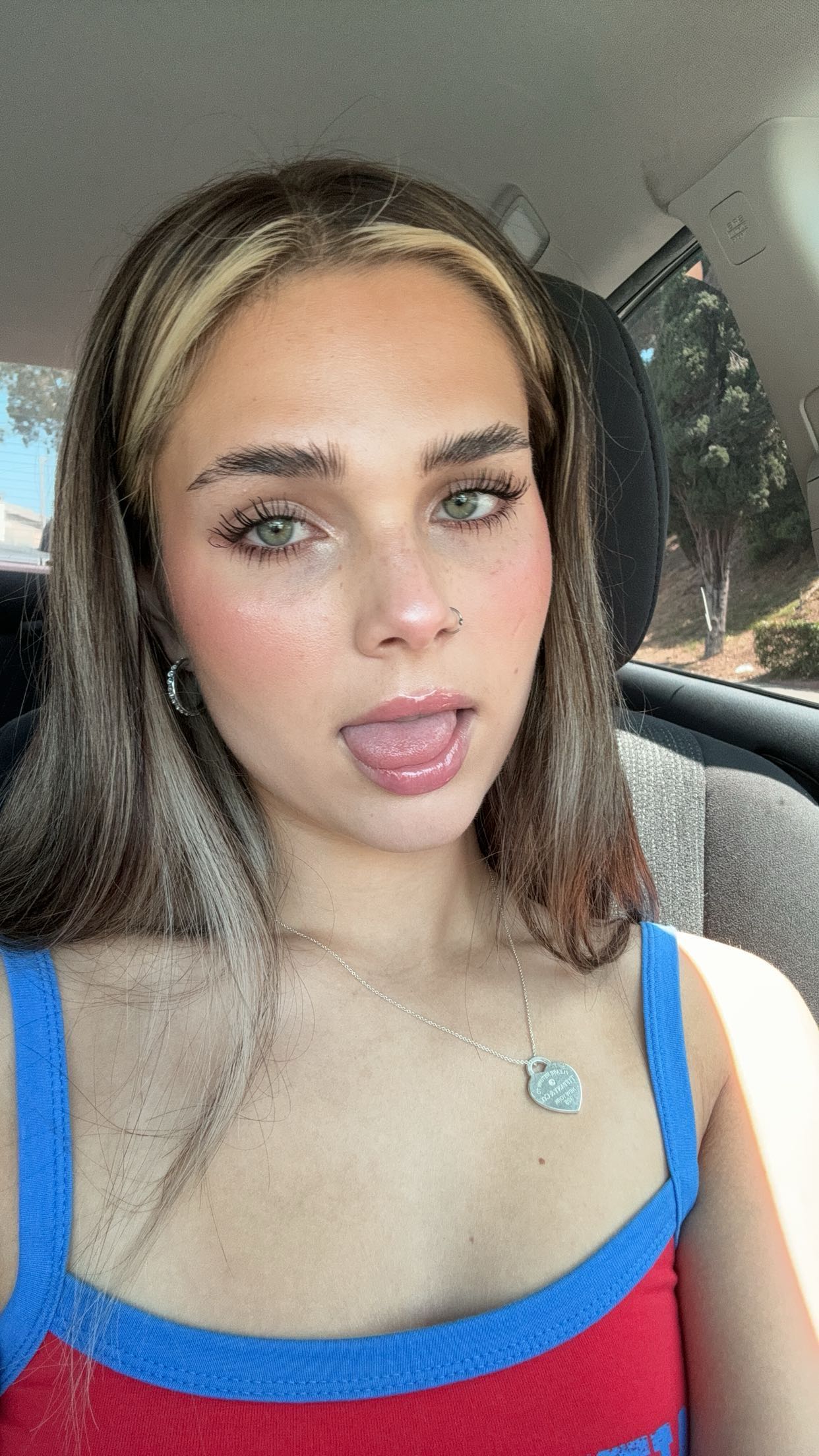 skilahblue snapchat image archive image