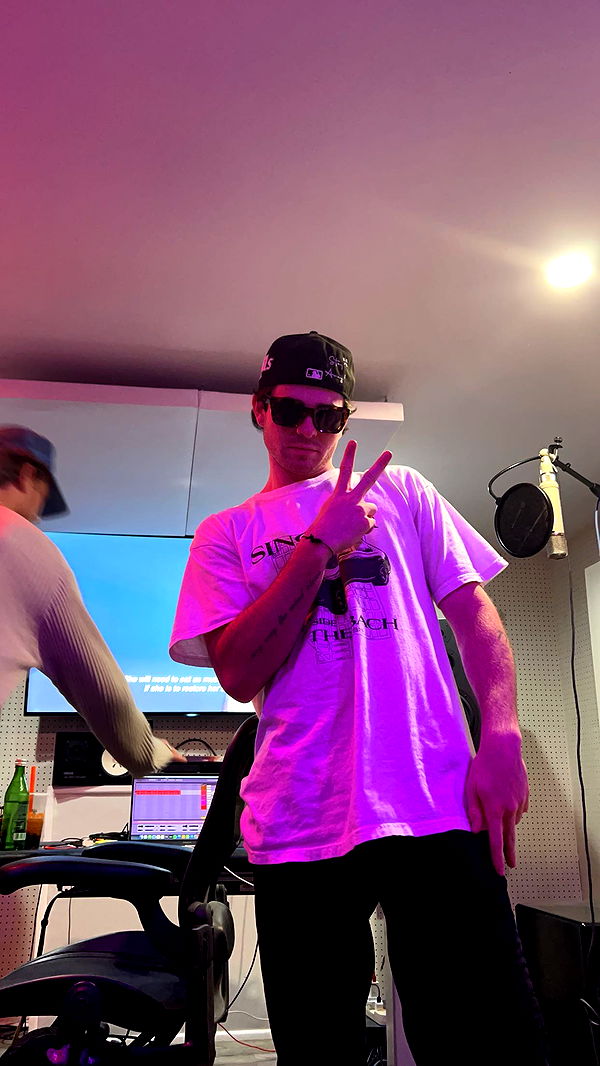 skilahblue image ~ Altpins