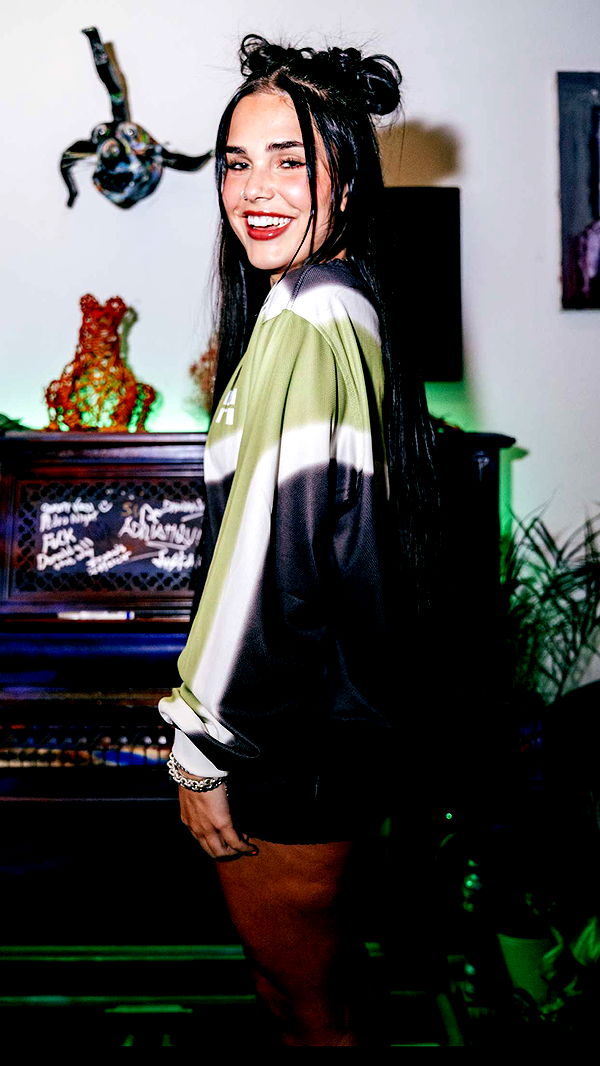 skilahblue image ~ Altpins