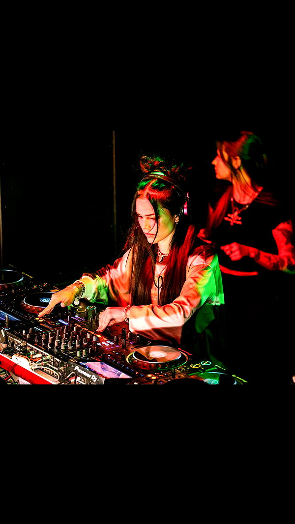 skilahblue image ~ Altpins