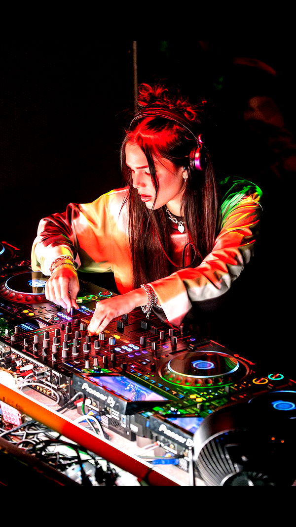 skilahblue image ~ Altpins