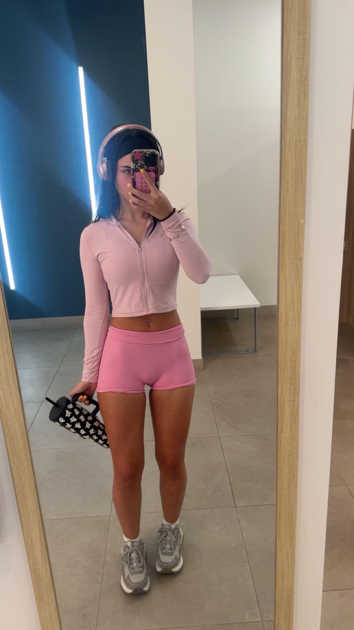 skilahblue snapchat image archive image