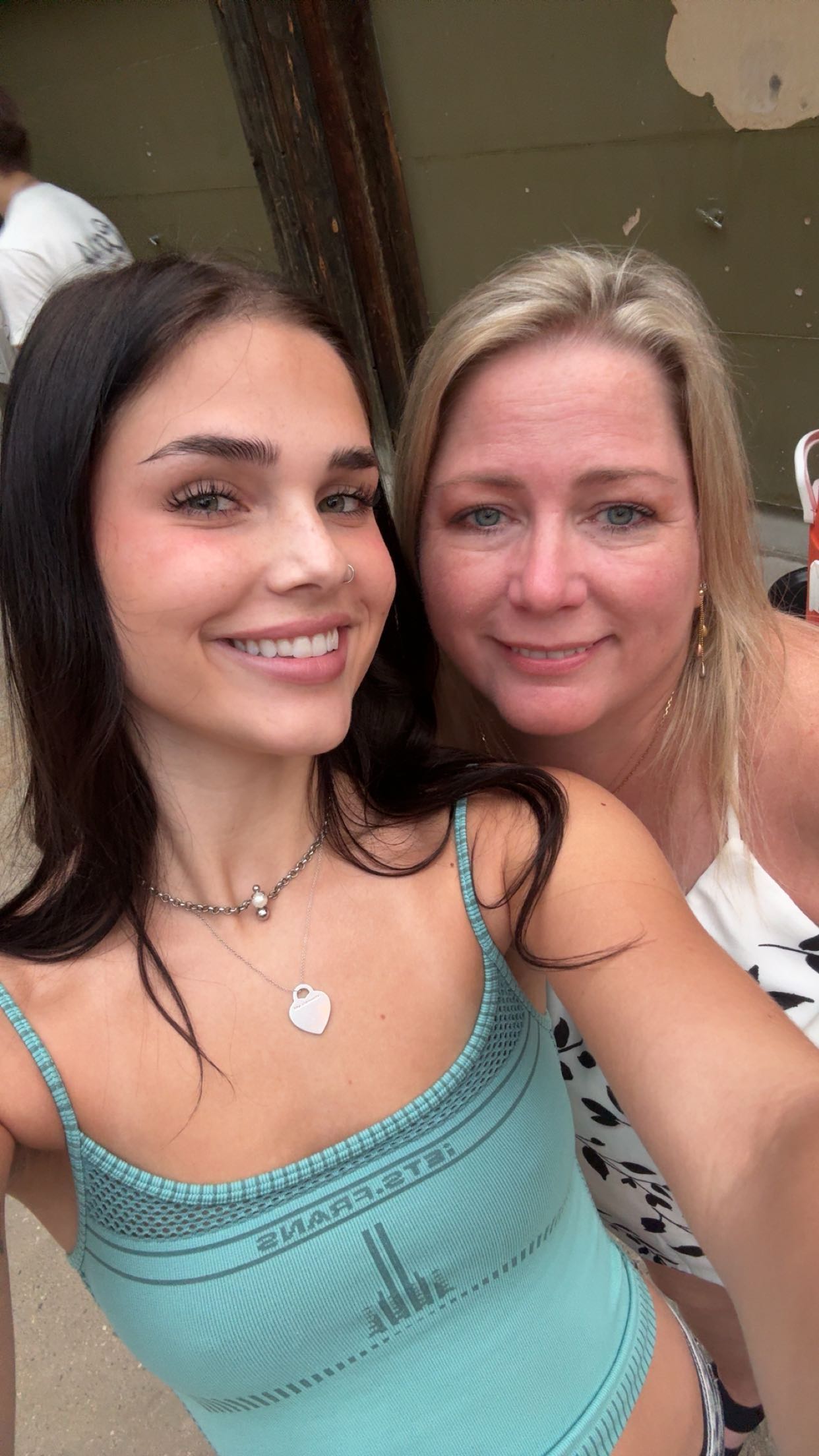 skilahblue snapchat image archive image