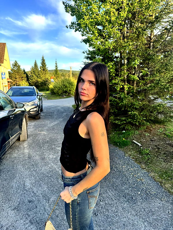 skilahblue image ~ Altpins