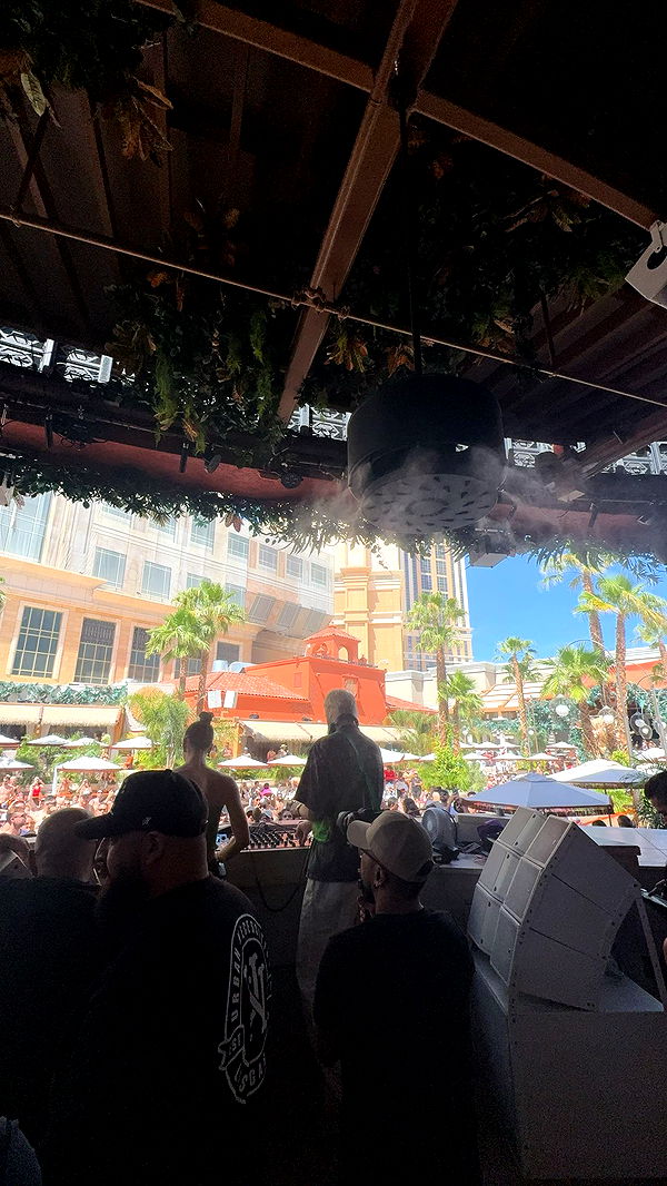 skilahblue image ~ Altpins