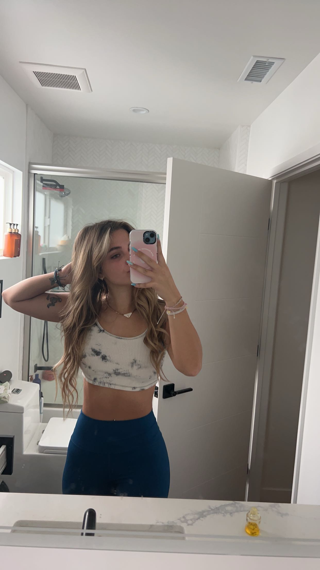 skilahblue snapchat image archive image