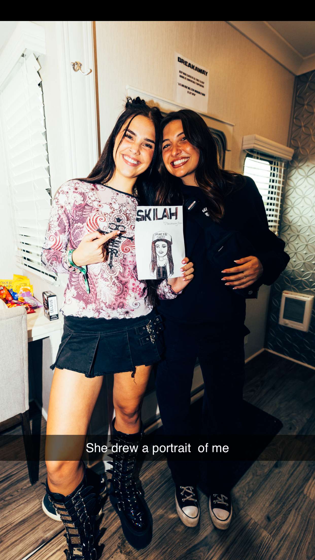 skilahblue snapchat image archive image