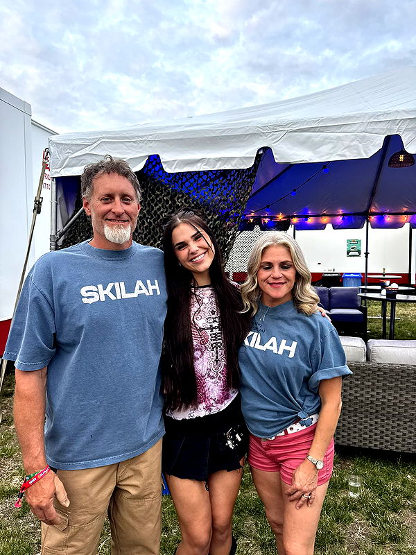 skilahblue image ~ Altpins