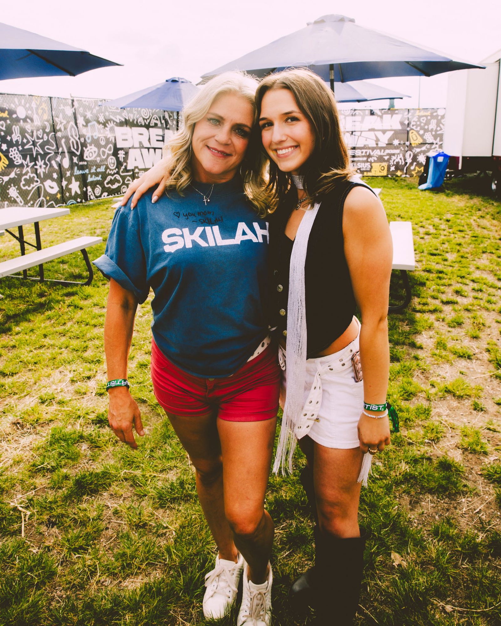 skilahblue snapchat image archive image