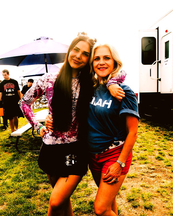 skilahblue image ~ Altpins